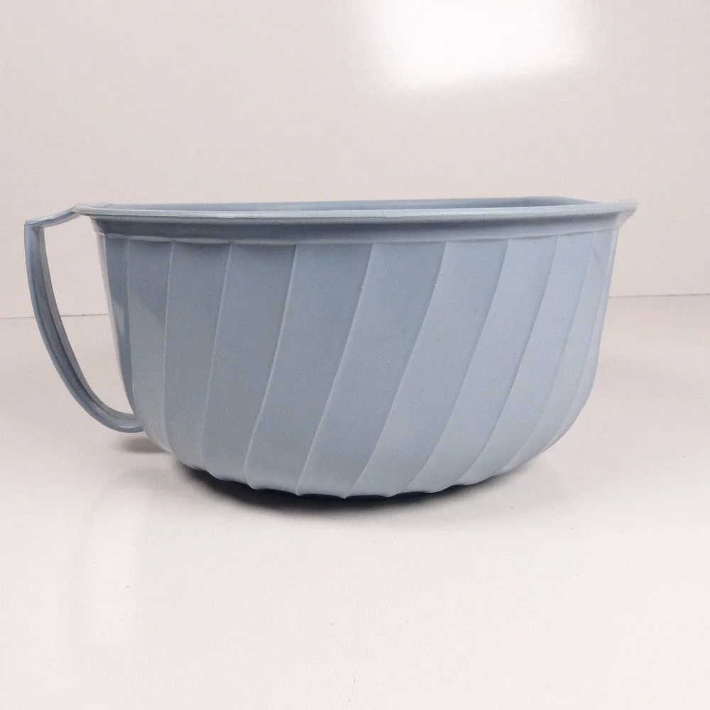 Vintage Shamrock Neatway Blue Swirl Mixing Bowl with Handle 2.5 Qt 10 Cups Retro